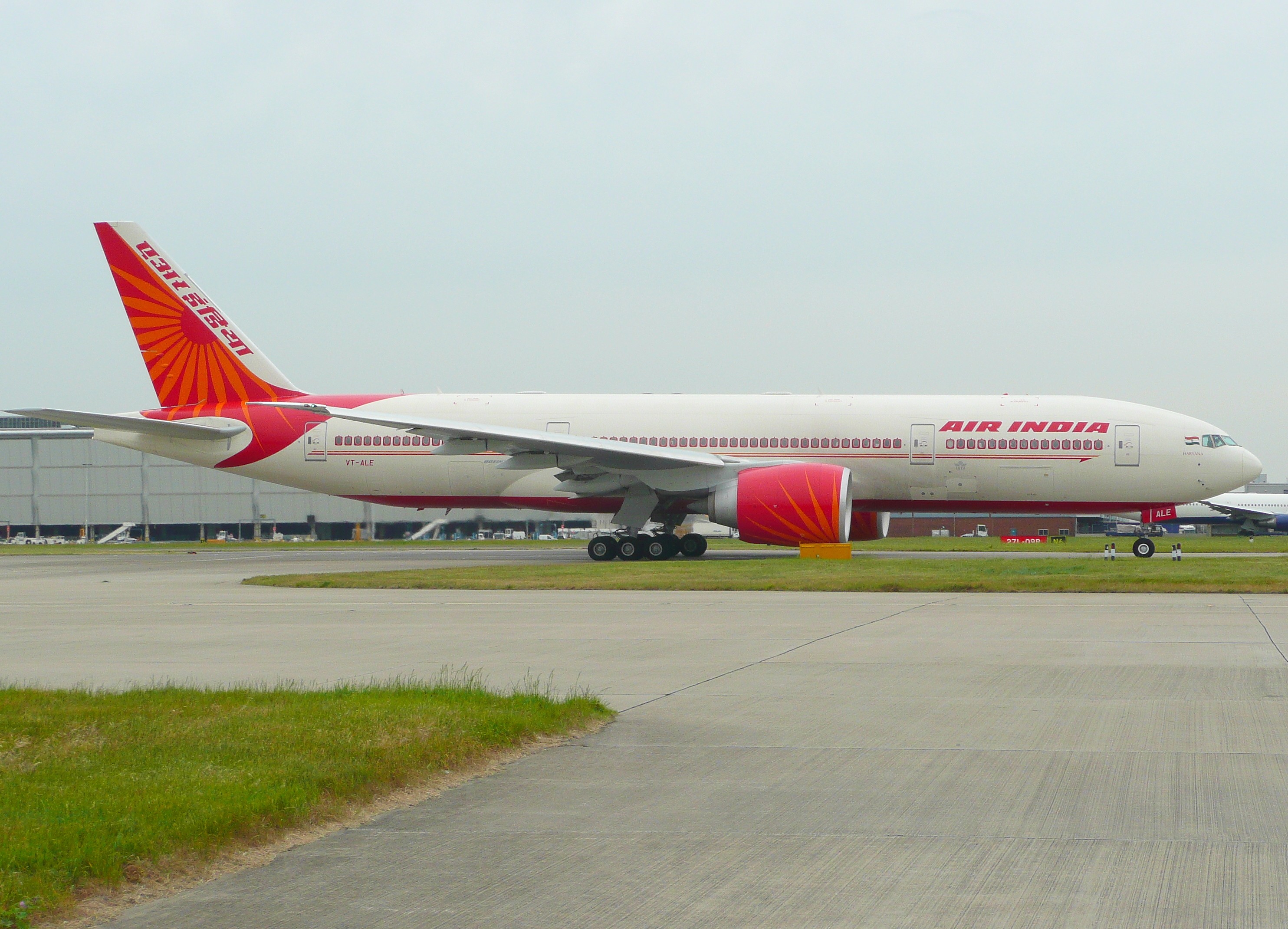 Сайт air india